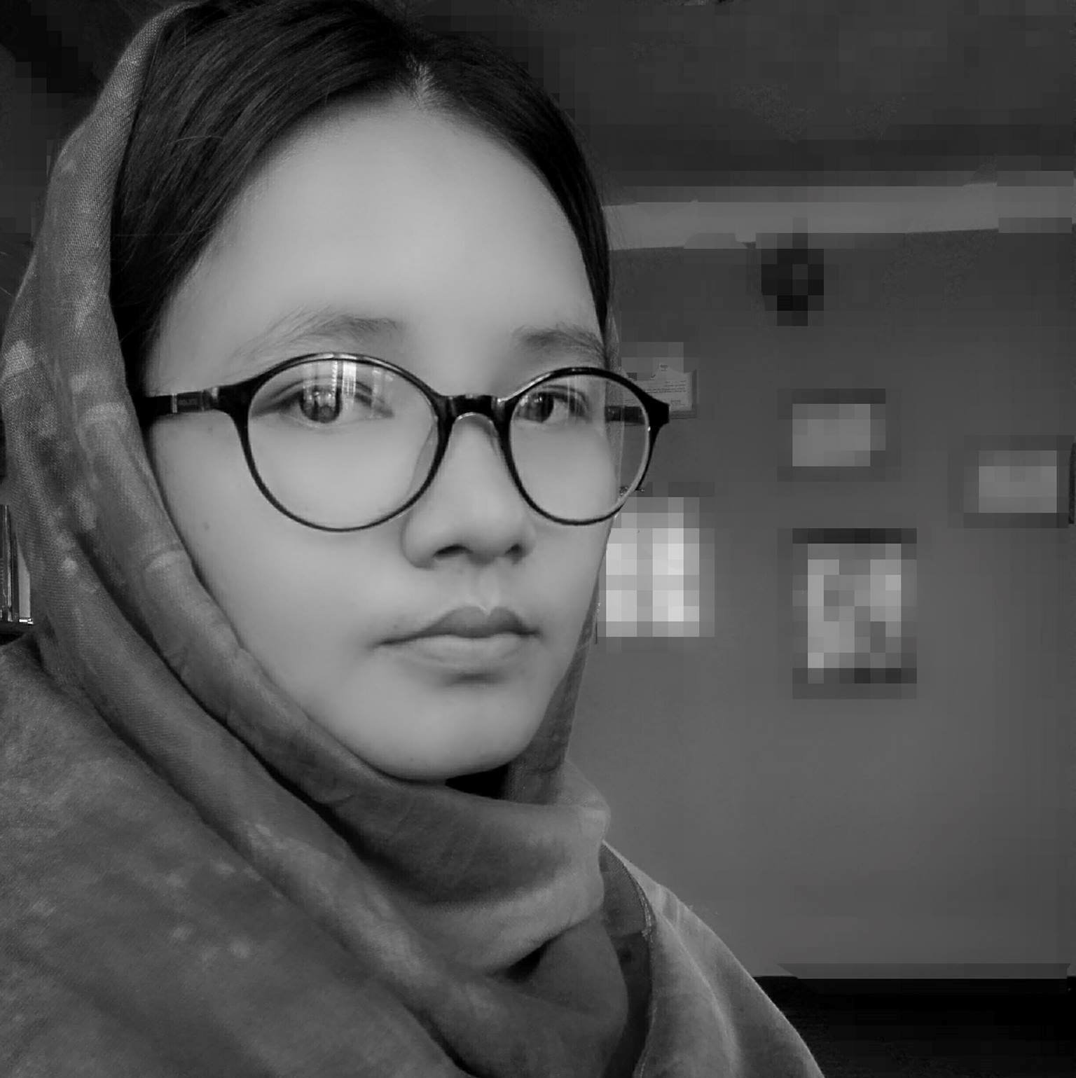 सु:ख र दु:ख विचको यात्रा हो जीवन