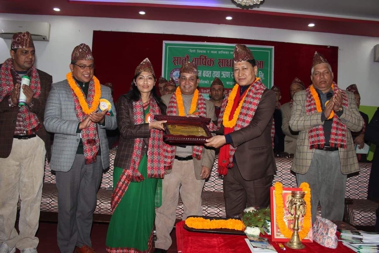 श्रीलाभद्वारा नगद सहित समाजसेवी सबिता उप्रेती सम्मानित…
