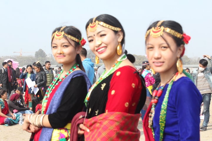टुँडिखेलमा तामाङ समुदायले मनाए सोनाम ल्होसार  (फोटो फिचर )