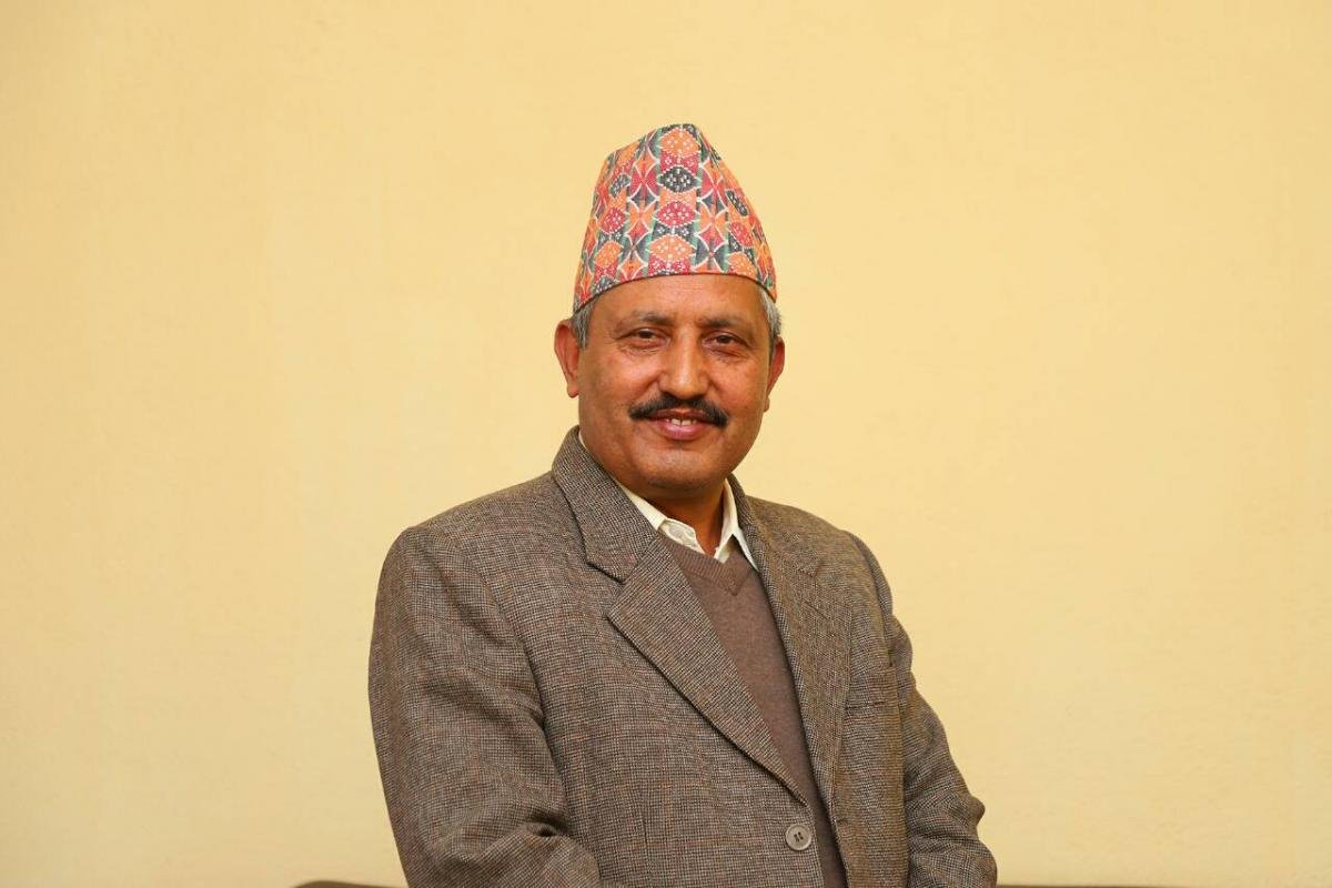 शिक्षामन्त्री पोखरेल पाटन अस्पतालमा भर्ना