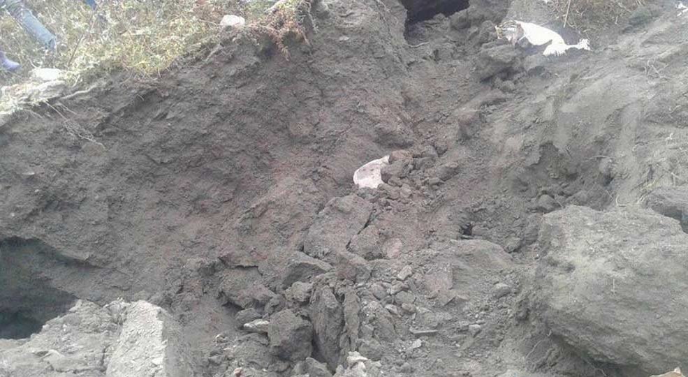 माटोको ढिस्कोले पुरिएर एक महिलाको मृत्यु