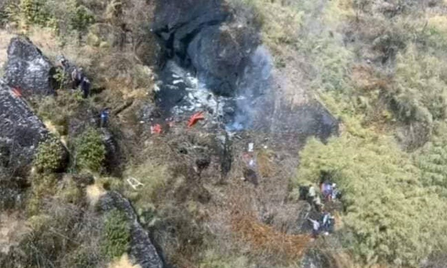 हेलिकप्टर दुर्घटनामा परेका मन्त्रीका अंगरक्षकको हराइरहेको पेस्तोल भेटियो
