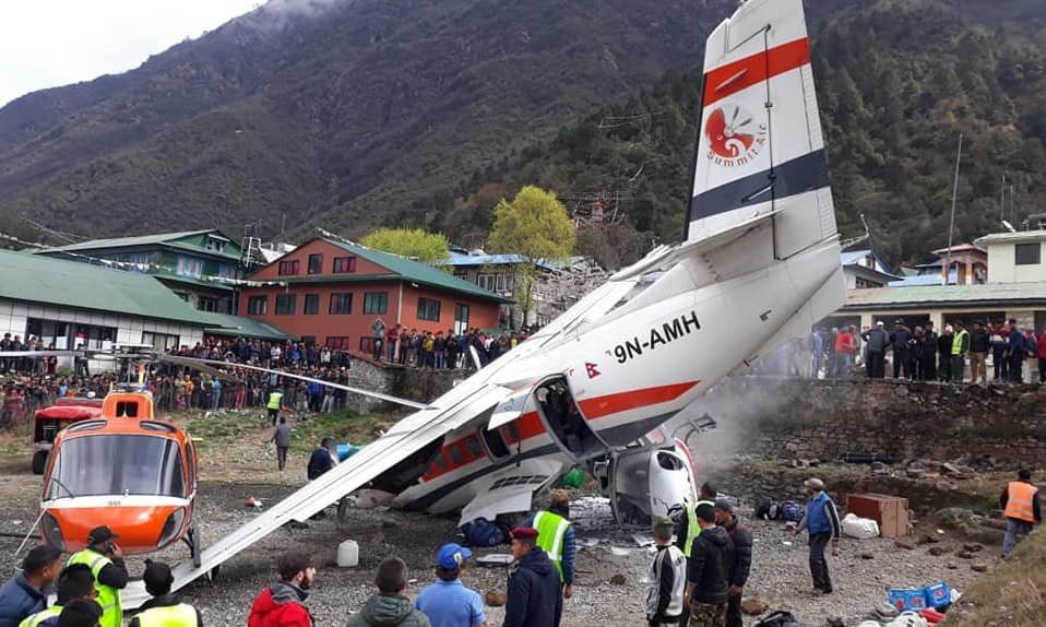 नेपाल प्रहरीले लुक्ला दुर्घटनामा ज्यान गुमाएका प्रहरीप्रति दुःख व्यक्त