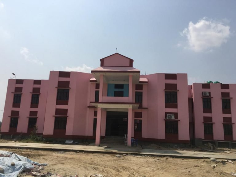 सिरहामा प्रसूति अस्पताल उद्घाटन