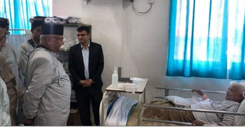 प्रधानमन्त्रीबाट मुख्यमन्त्री पौडेलको स्वास्थ्य स्थितिबारे जानकारी