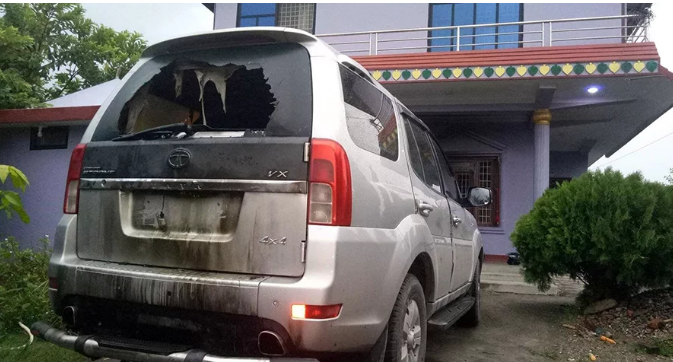 नेकपा सचेतक ढकालको निवासमा बम विस्फोट