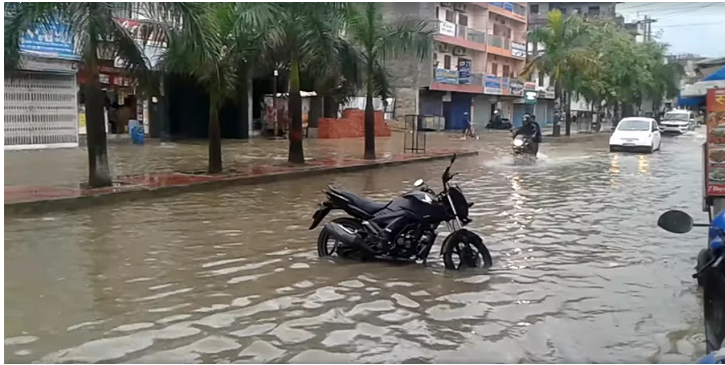 भारतीय बाँधले बाँकेका वस्ती डुबानमा