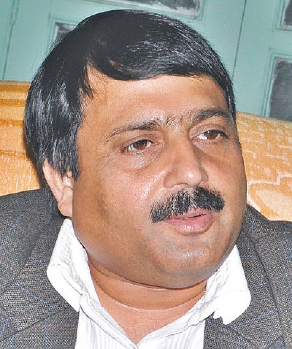 आलममाथि १२ वर्ष अघि नै गरिएको थियो सर्वस्वसहित जन्मकैद मागदाबी