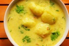 दसैंमा आलुलाई दहीसंग मिसाएर बनाउने भिन्न ‘परिकार’को स्वादिस्ट अचार तरीका